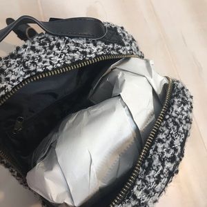 art class Accessories - NEW Girls Mini Backpack Art Class Tweed Black art class Accessories - NEW Girls Mini Backpack Art Class Tweed Black